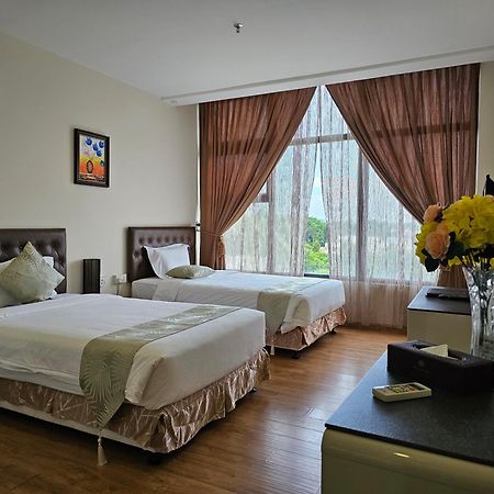 Wafa Hotel & Apartment Kampong Mata Mata Exterior foto